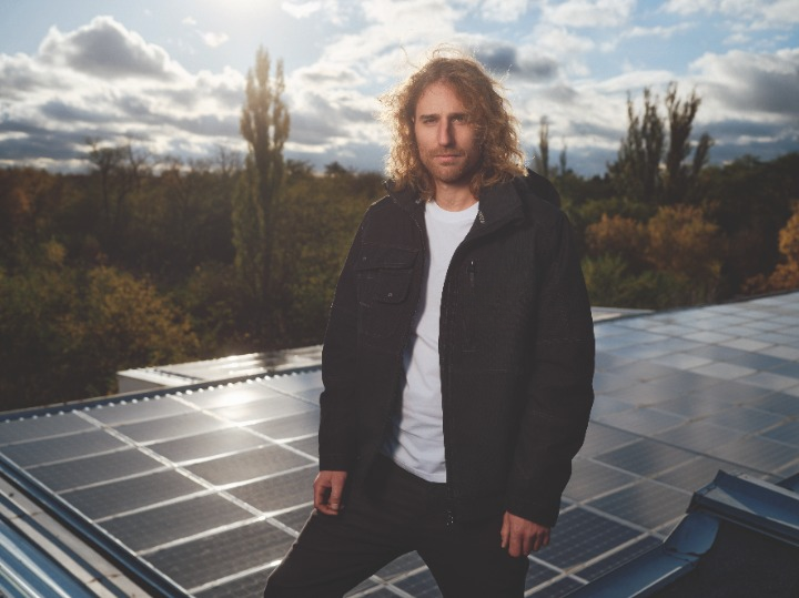 Ansprechpartner von Pachtverstand auf einer Photovoltaikanlage
